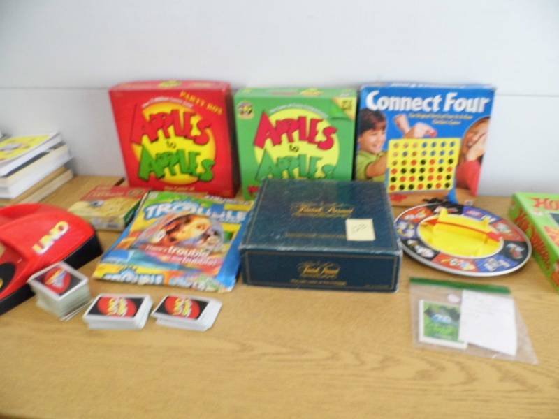lot 123 image: Games