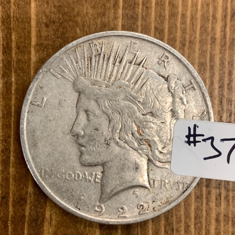lot 37 image: 1922-D Peace Silver Dollar Coin