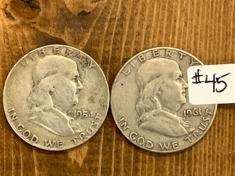lot 45 image: (2) Franklin Half Dollars