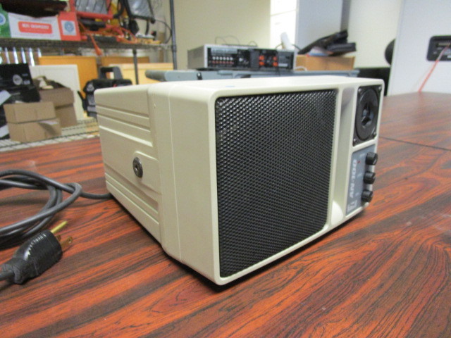 lot 227 image: ANCHOR STAND ALONE SPEAKER