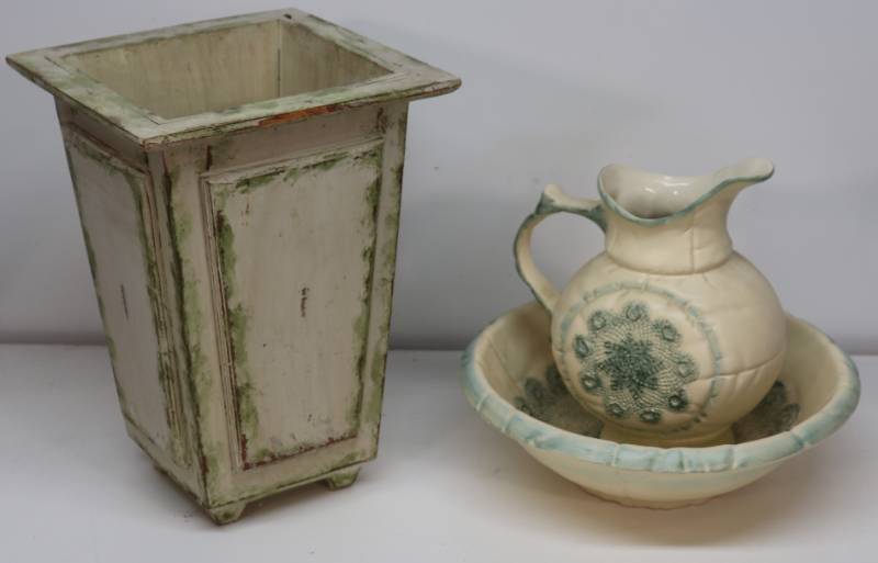 lot 9 image: Porcelain Bowl, Pitcher & Wooden Box