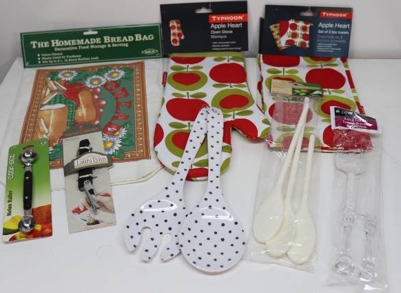 lot 40 image: Kitchen Gift Set