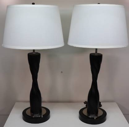 lot 46 image: Table Lamps 32 tall