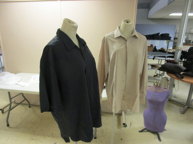 lot 322 image: MENS SHIRTS SIZE M