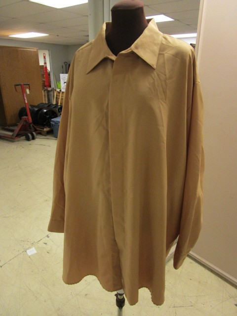 lot 332 image: MENS SHIRTS 4XL