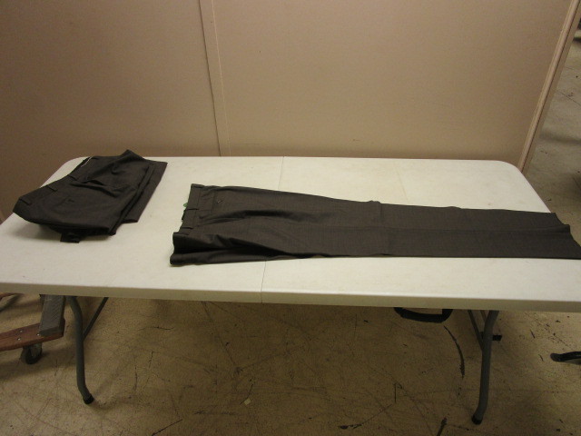 lot 339 image: MENS PANTS SIZE 38 & 40