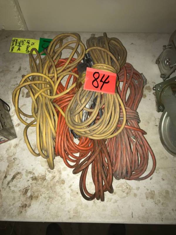 lot 84 image: Lot of 6 heavy duty Extension Cords