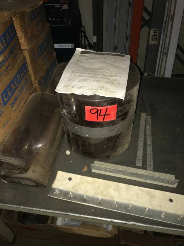 lot 94 image: Lot of Plexi curtain (new)