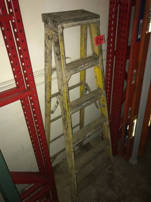 lot 104 image: 6 Werner commercial ladder