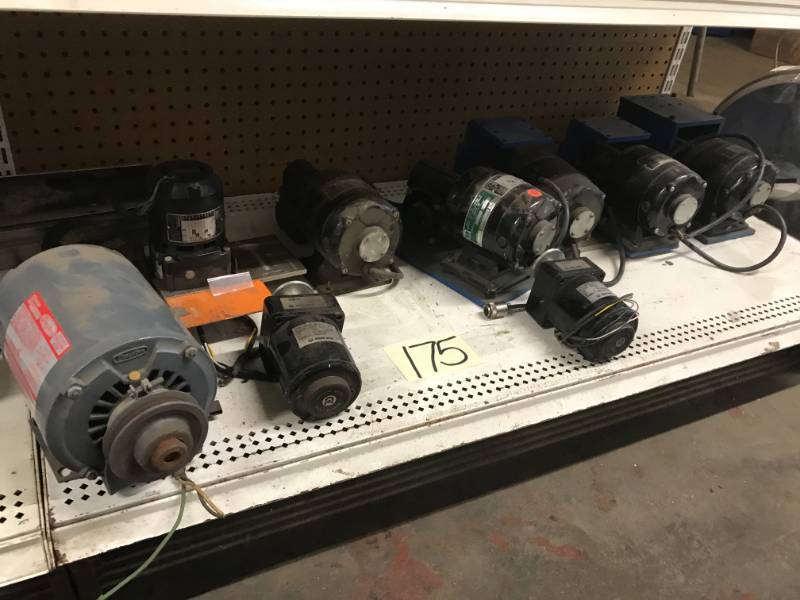 lot 175 image: Shelf of Motors (10) Single Phase
