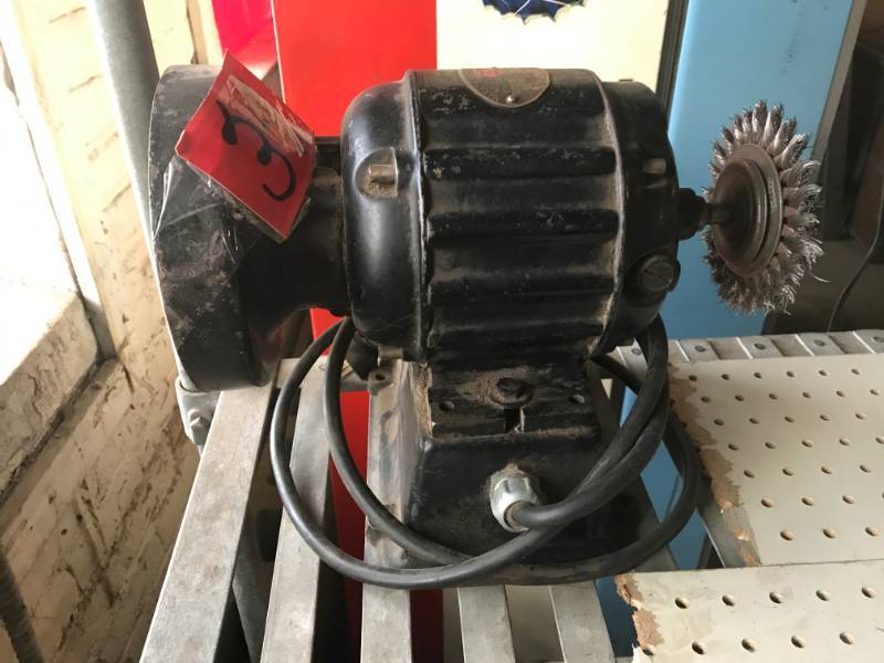 lot 34 image: 1- Mid Century Intercom Webster Teletalk Model 224M, 1- Mid Century Radio Emerson Model 541 30 watts, 1- Mid Century Marathon Electric Mfg Co. Wausau, WI Bench Grinder Direct Current