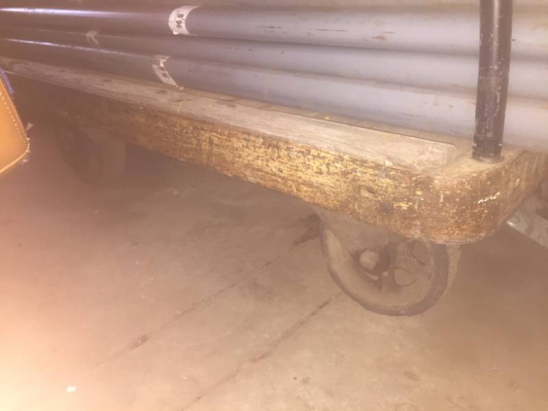 lot 178 image: Nutting Cart, Warehouse cart  36x72x14H HD Nutting Cart