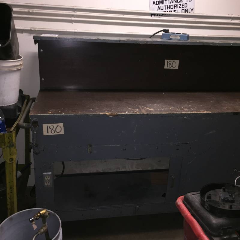 lot 180 image: Large Workbench on wheels welectrical outlets
