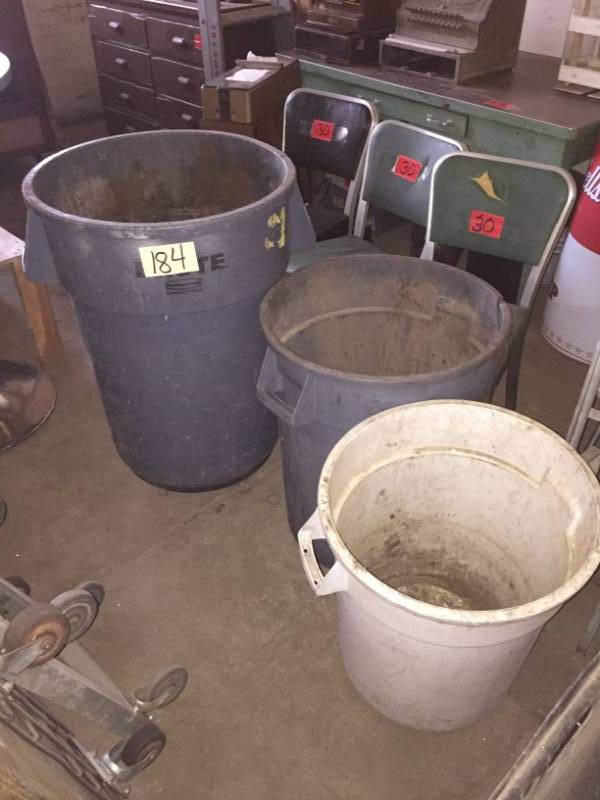 lot 184 image: Group of various trash receptacles Rubbermaid Brute and Brooms