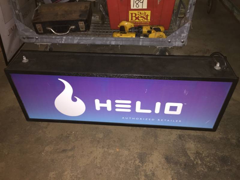 lot 187 image: Sign Board Lighted, removable Sign face (plexi)