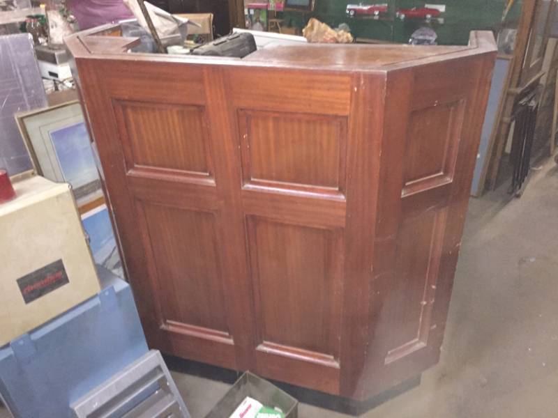 lot 235 image: CheckoutReception Counter Mahogany Paneled Front