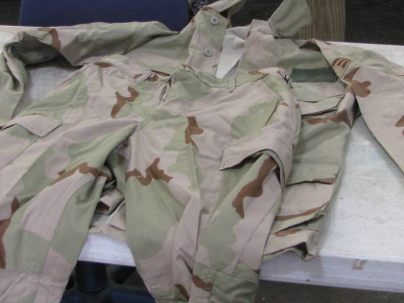 lot 110 image: Air Force Camo Clothes