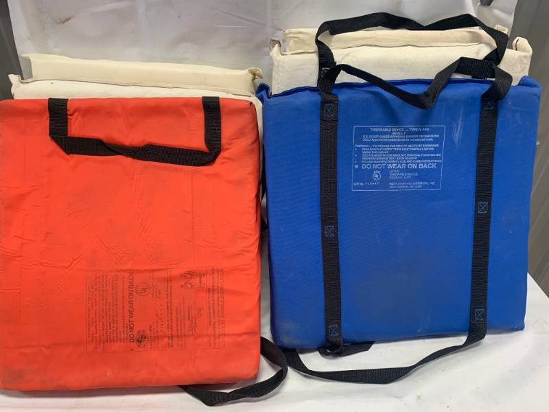 lot 8 image: Lot of 6 Personal Floatation Devices