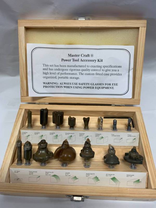 lot 51 image: 15pc Master Craft Router Bit Set New