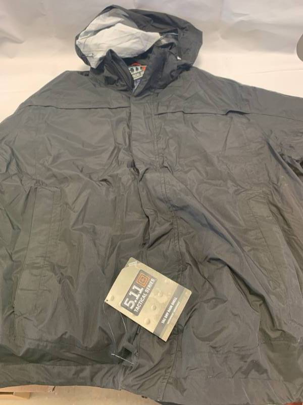 lot 67 image: New 5.11 Tactical Series Jacket 2xl $129 retail