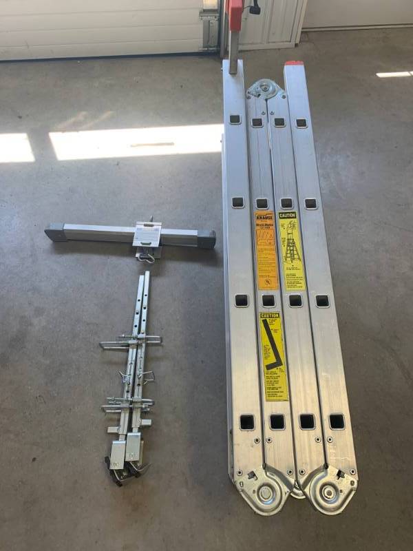 lot 79 image: Krause USA Multimatic 121499 16 Folding Ladder & Leg Leveler