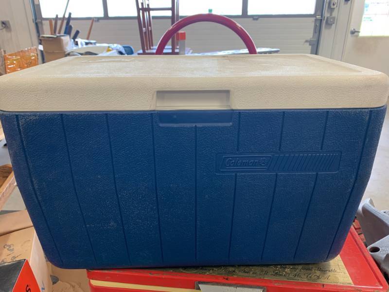 lot 107 image: Coleman 48 Quart Cooler