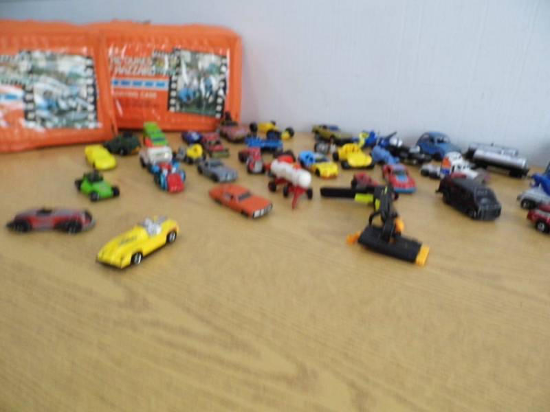 lot 44 image: Matchbox  Hotwheels