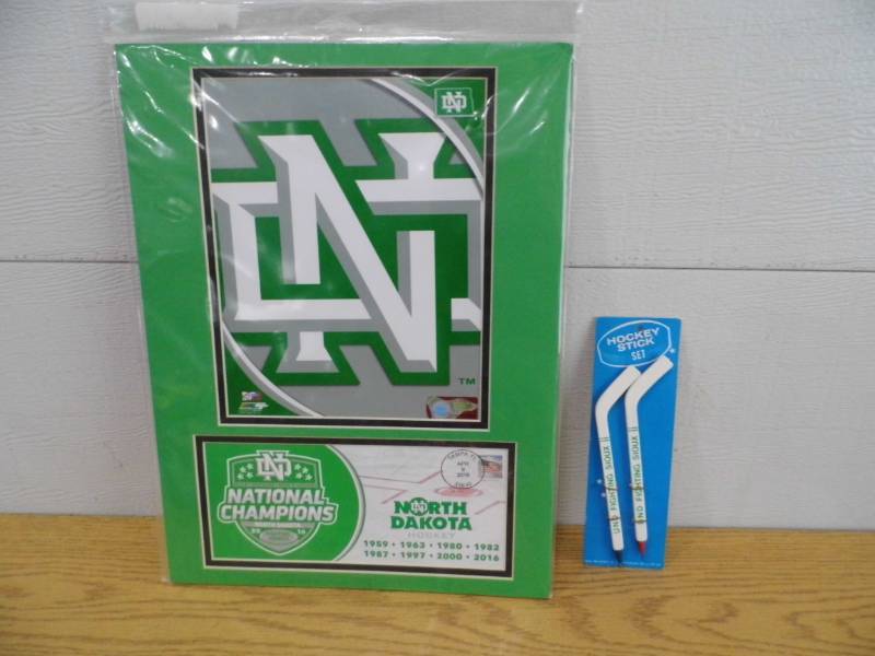 lot 57 image: UND Cancelled Stamp - Pens