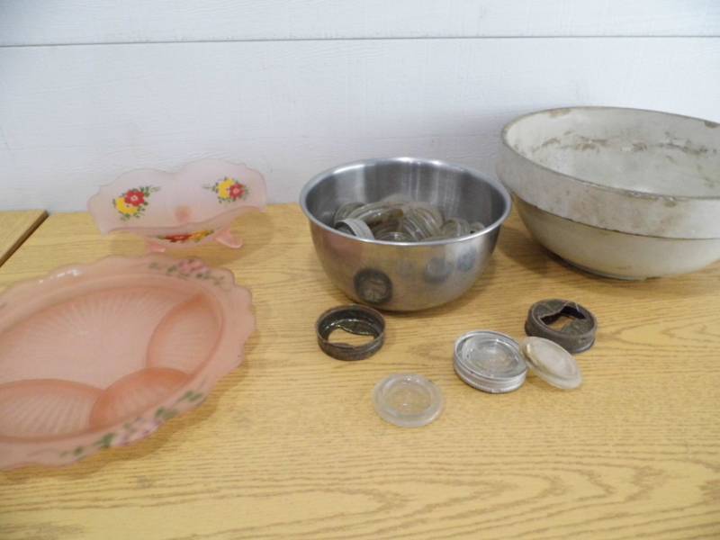 lot 65 image: Crock Bowl - Glassware - Jar Lids