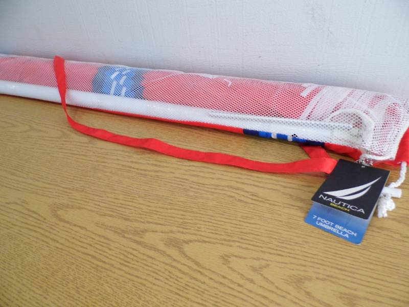 lot 88 image: Nautica 7 Beach Umbrella