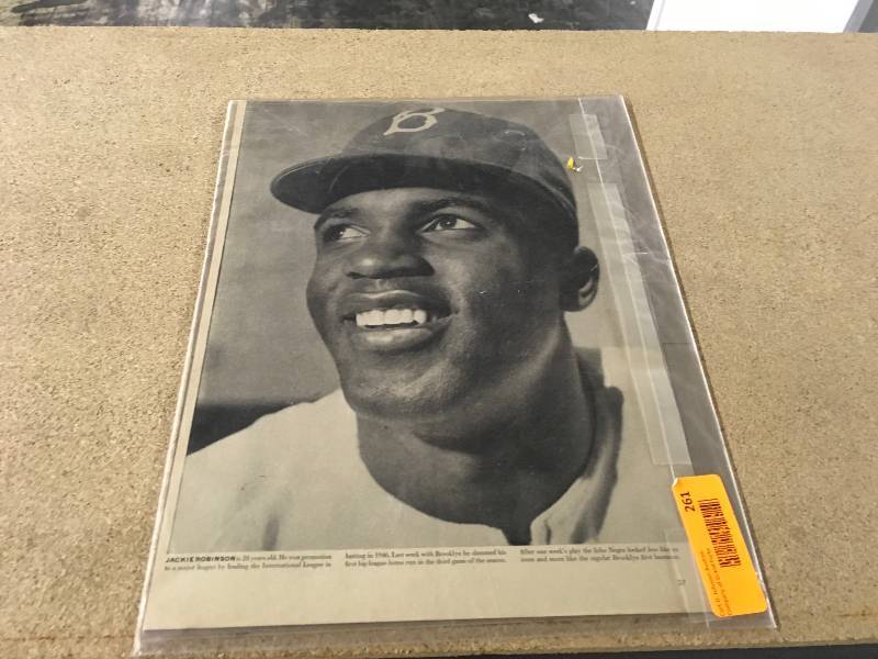 lot 261 image: Jackie Robinson Photograph