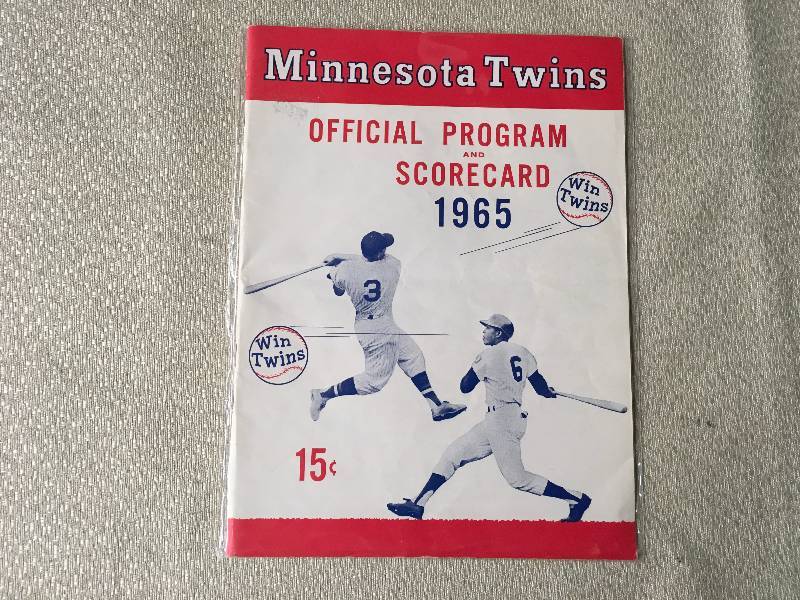 lot 307 image: 1965 Minnesota Twins Program Scorecard