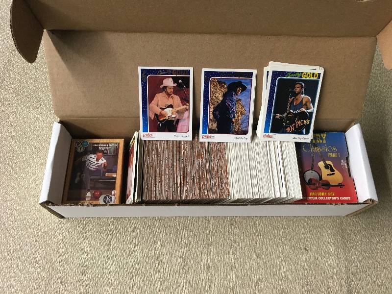 lot 326 image: Country Music Card Set