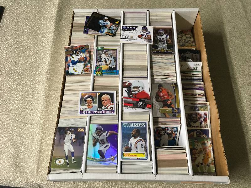 lot 350 image: Huge Box Of Misc Minnesota Vikings Card Set