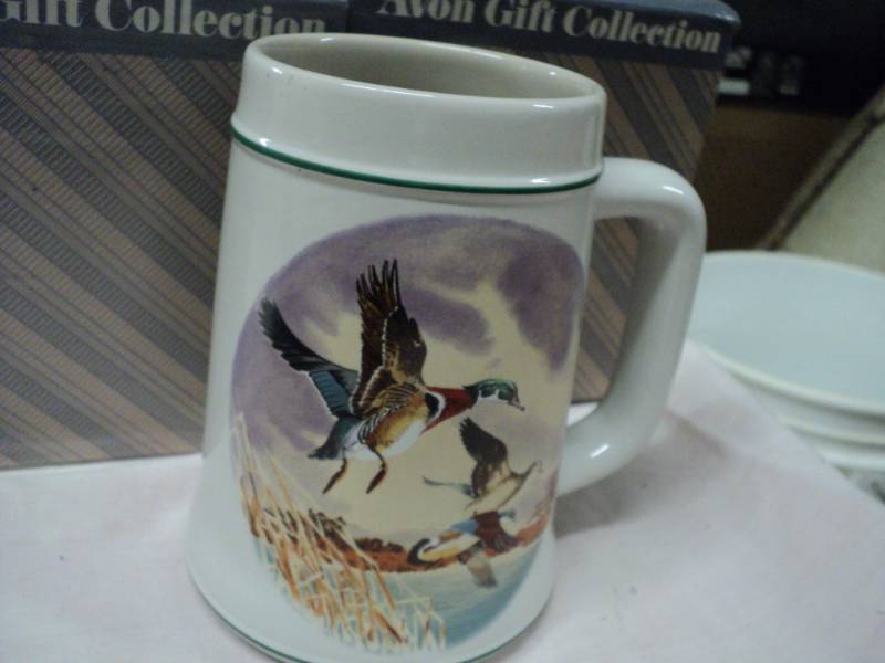 Avon Country Den Ceramic Tankard m...