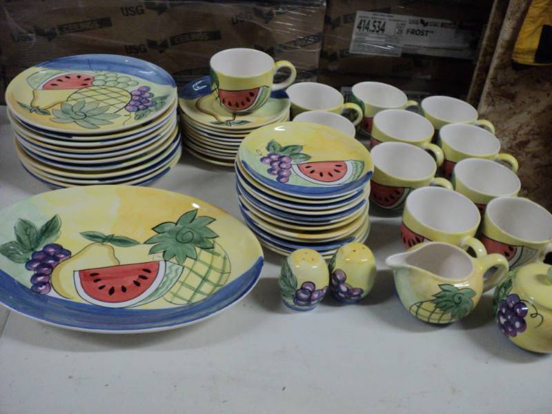12 Place Setting of Dishes with Ser...