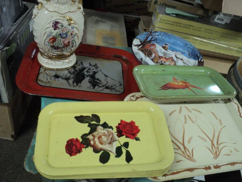 Metal Trays and Lamp...