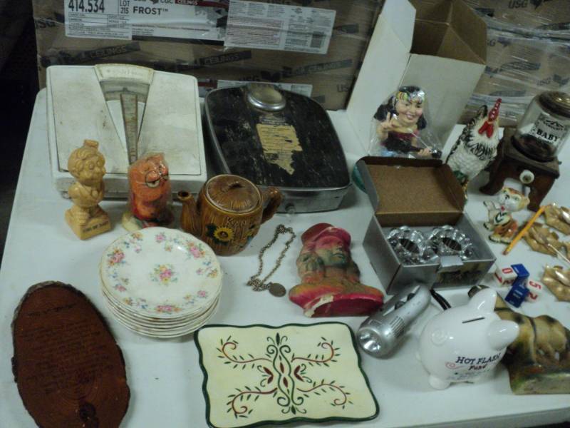 Retro Lot in a covered tote...