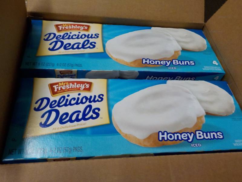 Case of Mrs. Freshleys Delicious D...