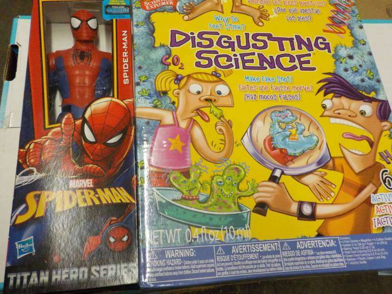 Marvel Spiderman and Disgusting Sci...