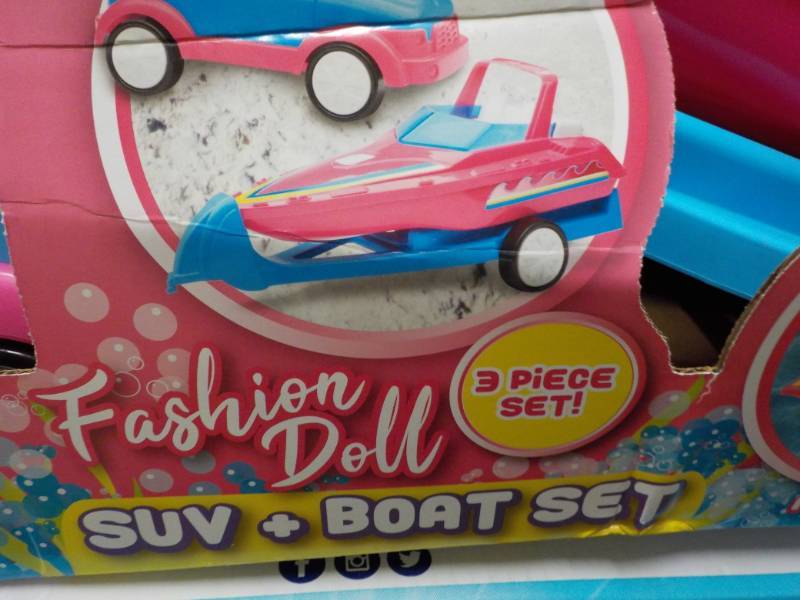 Fashion Doll 3 piece Set...