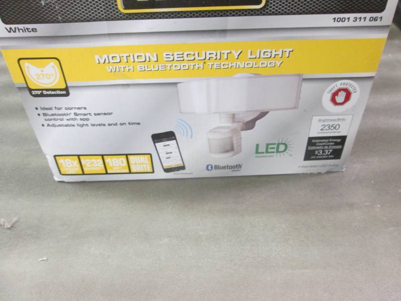 lot 39 image: Defiant 270 Degree White LED Blueto...