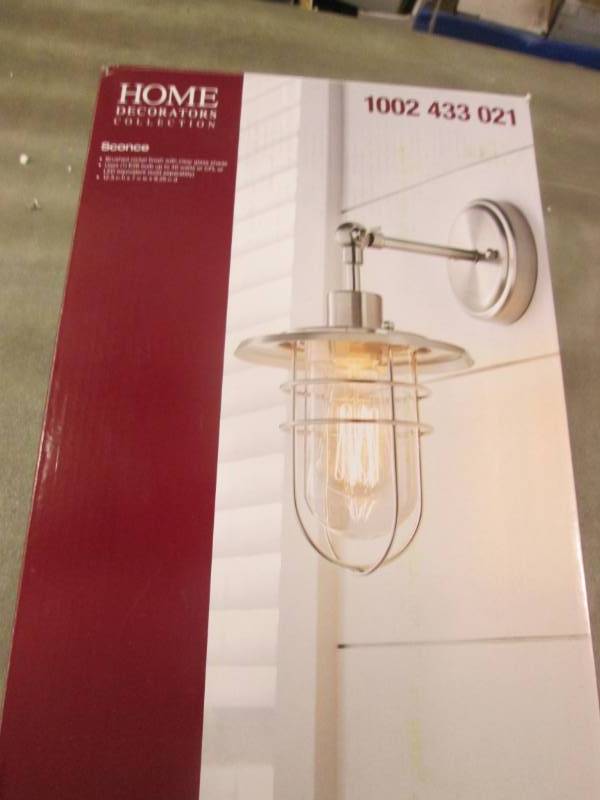 lot 46 image: Home Decorators Collection 1-Light ...