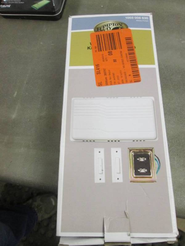 lot 169 image: Hampton Bay Wired Door Chime Contra...