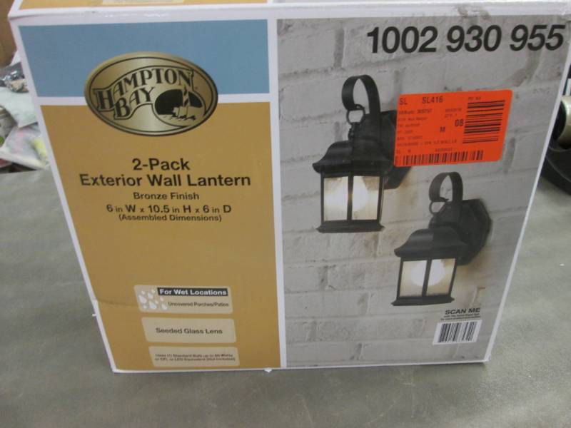 lot 183 image: Hampton Bay 1-Light Bronze Outdoor ...