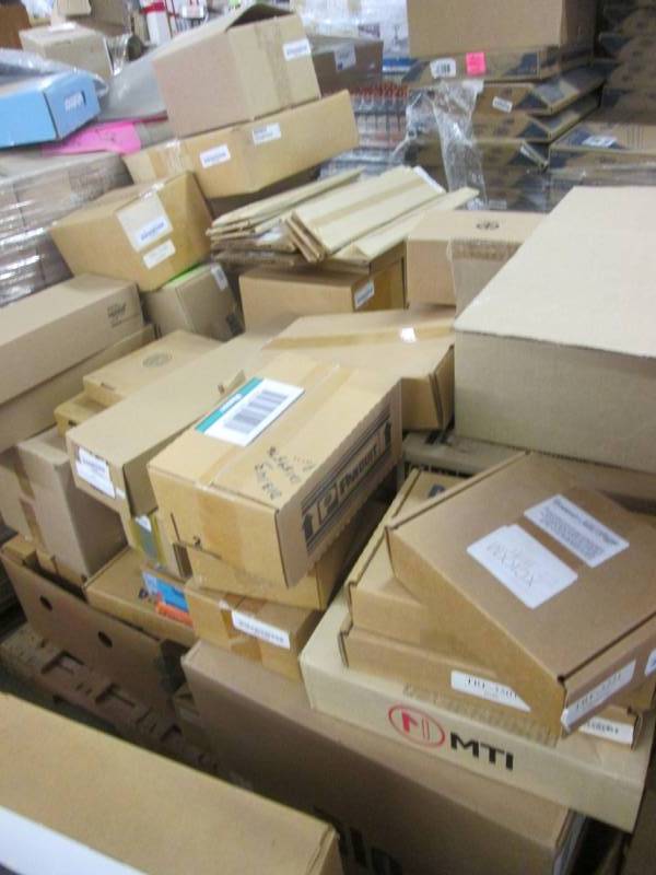 lot 225 image: Pallet of Assorted Electronic Parts...