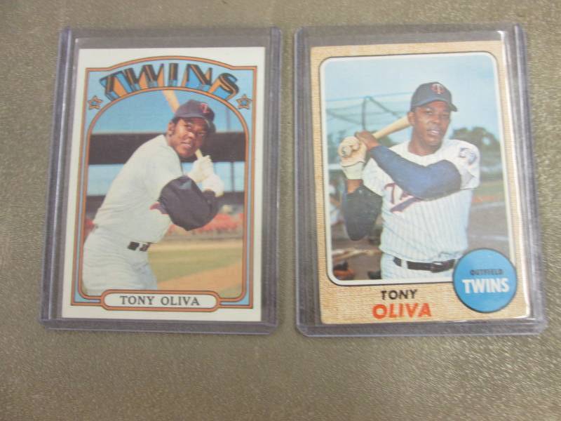 lot 340 image: 1968 & 1972 Tony Oliva Cards...