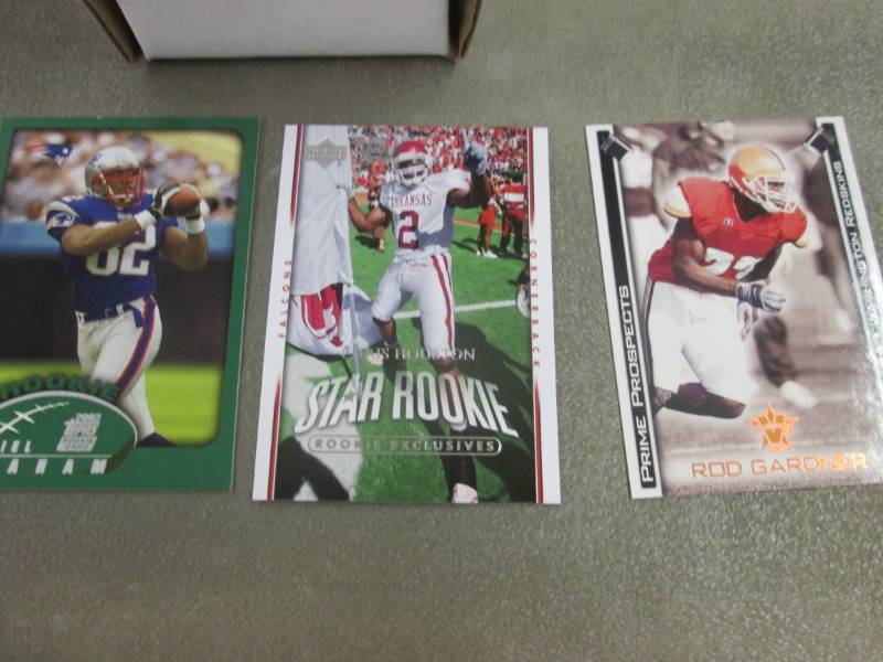 lot 361 image: 100 Football Rookie Cards...
