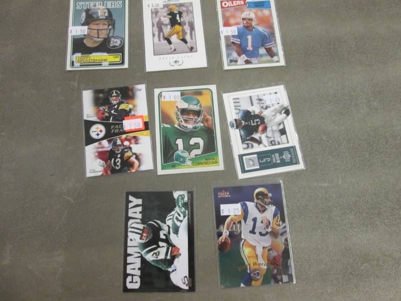 lot 380 image: 25 Quarterback Cards...