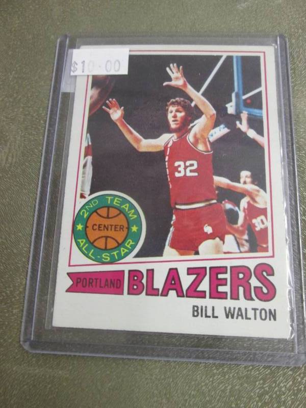 lot 420 image: 1977-78 Topps Bill Walton Card...